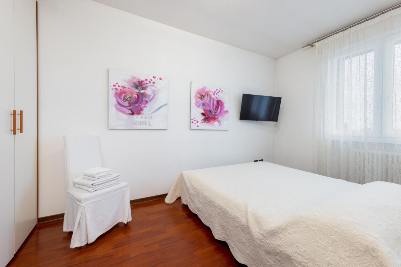 Giotto Guesthouse Due Carrare 外观 照片